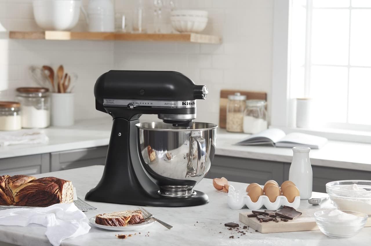 KitchenAid Artisan Series 5 Quart Tilt Head Stand Mixer with Pouring Shield KSM150PS, Cast Iron - Image 85